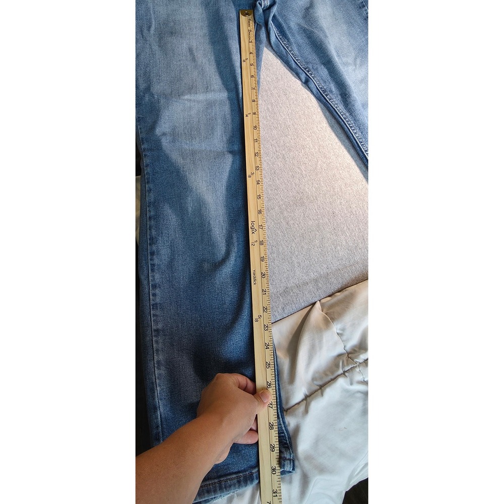 Levis 541 Athletic Taper Jeans Mens 33x30 Blue Denim Medium Wash 541-0000 - Picture 3 of 10